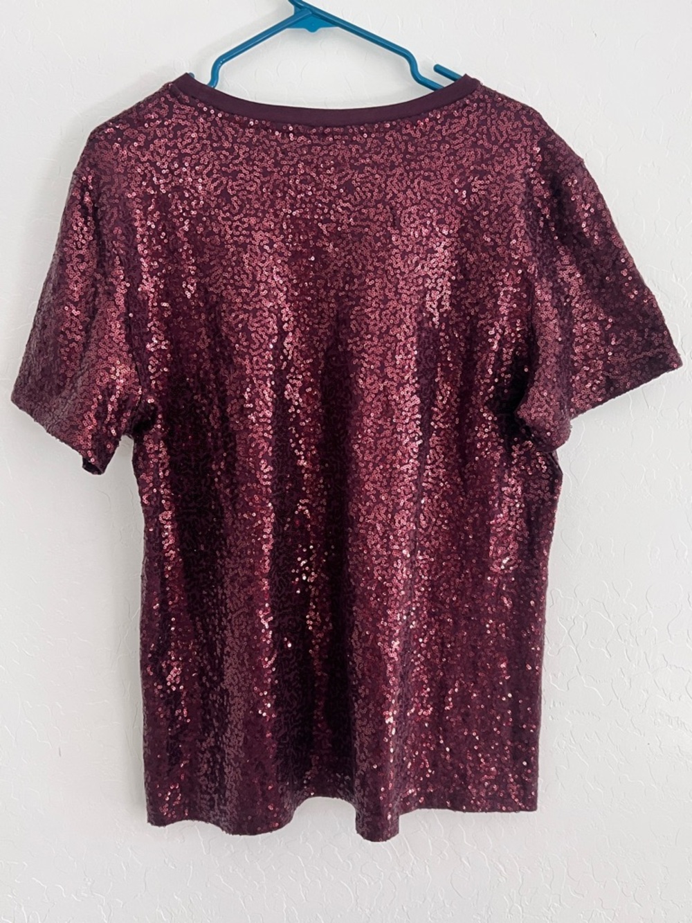 DKNY Burgundy Sequin Crew Neck Tee - Picture 2 of 6